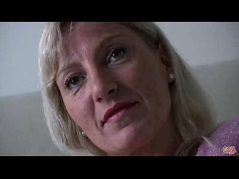 ❤️ La mare que hem fotut tots... Senyora, porteu-vos! Vídeo de merda  al porno ca.xxxwow-net.ru ️❤